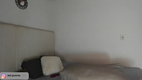 Snapshot of leticiaroldan chatting on 01/19/25, 12:49 Leticia online show from 01/19/25, 12:49