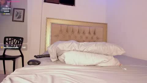 Snapshot of letizia_westy chatting on 10/31/25, 07:42 Letizia online show from 10/31/25, 07:42