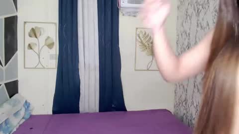 Snapshot of letsplaybaby_ chatting on 01/11/25, 12:29 gene online show from 01/11/25, 12:29