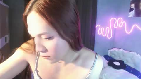 Snapshot of letsplaybaby_ chatting on 09/13/25, 11:21 gene online show from 09/13/25, 11:21