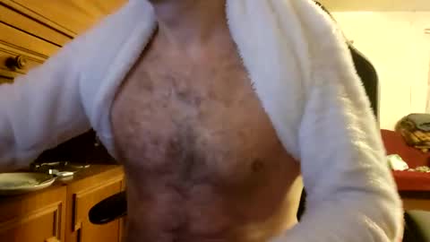 Snapshot of letsplaytogetherxxx chatting on 02/08/25, 04:57 OFansXoXo online show from 02/08/25, 04:57