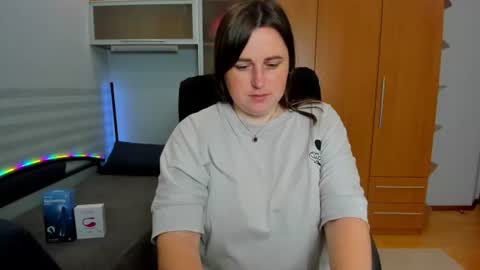 Naomi online show from 07/23/26, 06:33
