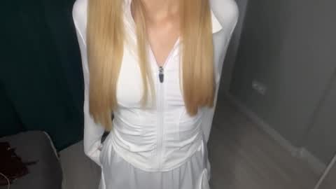 Kate online show from 05/14/26, 04:14