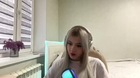 Natalie online show from 05/12/26, 09:17