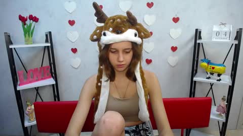 letty_curly online show from 12/04/24, 12:19