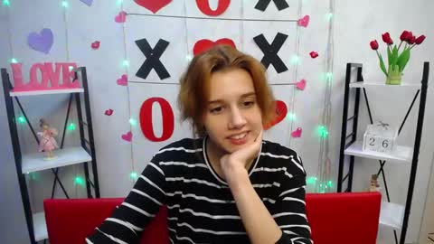 Snapshot of letty_curly chatting on 01/27/25, 12:12 letty_curly online show from 01/27/25, 12:12