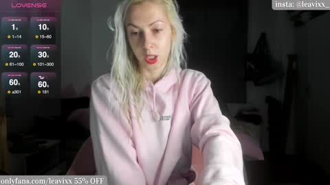 LeaVixx online show from 01/15/25, 04:43