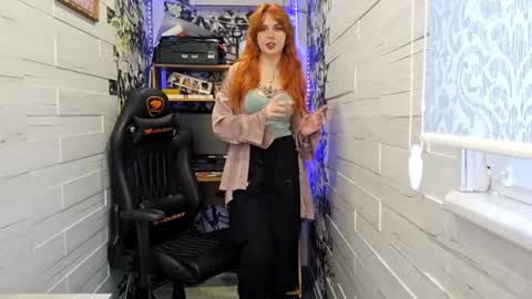 Snapshot of leventress chatting on 03/27/26, 03:34 leventress online show from 03/27/26, 03:34