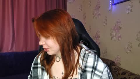 Snapshot of leventress chatting on 04/05/26, 10:34 leventress online show from 04/05/26, 10:34