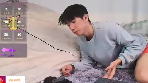 Levi  online show from 02/21/25, 03:32