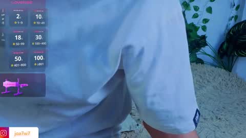 Levi  online show from 09/17/25, 02:52