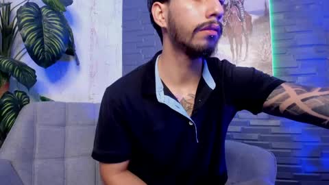 levi_wolf online show from 06/04/26, 11:38