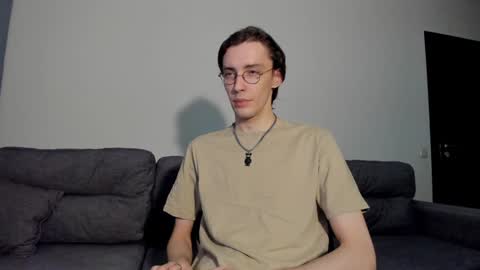 Next Stream 02122024 2000 UTC0 online show from 01/17/25, 05:00