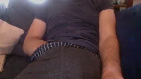 Snapshot of lewicock chatting on 09/17/25, 07:32 lewicock online show from 09/17/25, 07:32