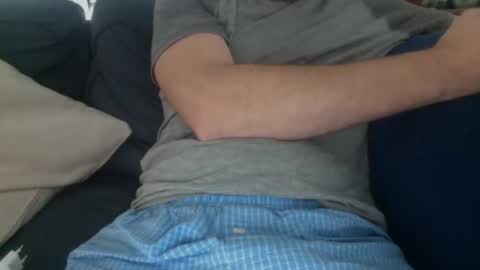 Snapshot of lewicock chatting on 09/19/25, 07:21 lewicock online show from 09/19/25, 07:21