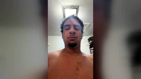 Snapshot of lewis08190 chatting on 07/26/26, 03:47 lewis08190 online show from 07/26/26, 03:47