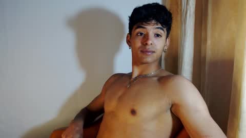 Snapshot of lewis_ly chatting on 12/13/25, 07:53 i am lewis ly EDUARDO MEMDOZA15 online show from 12/13/25, 07:53