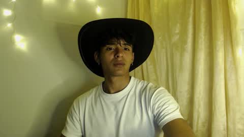 i  am lewis ly EDUARDO MEMDOZA15 online show from 01/09/26, 04:10