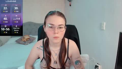 Snapshot of lexalove_doll chatting on 02/13/26, 02:40 Lexas Room online show from 02/13/26, 02:40