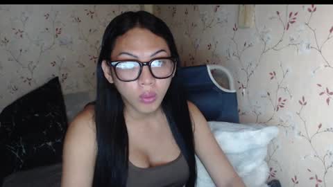 Snapshot of lexi09822 chatting on 06/14/26, 11:01 Hev Lexi online show from 06/14/26, 11:01