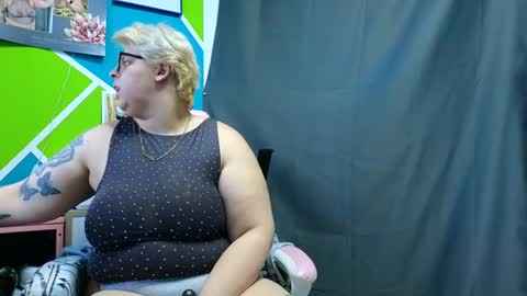 Lexi und Lex online show from 01/10/25, 07:46