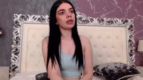 Snapshot of lexi__vicious chatting on 01/31/25, 10:52 lexi__vicious online show from 01/31/25, 10:52