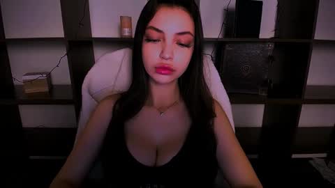 Alexia online show from 01/03/25, 01:58