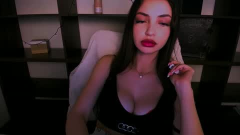 Alexia online show from 01/06/25, 03:51
