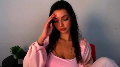 Alexia online show from 05/28/26, 12:13