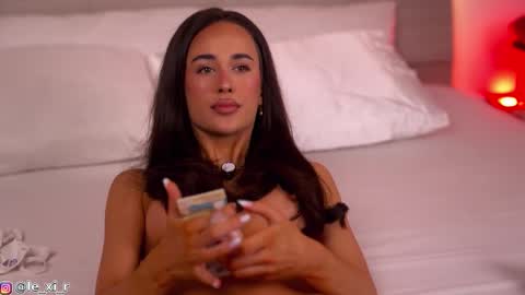 Snapshot of lexi_reed_ chatting on 09/15/25, 01:11 Lexi Reed online show from 09/15/25, 01:11