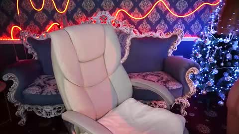 lexi_si online show from 01/05/25, 10:43