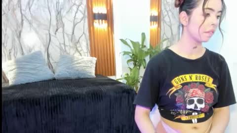 lexi splitt online show from 11/23/25, 01:27