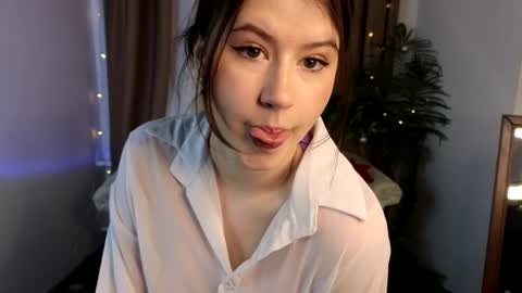 Snapshot of lexia_coy chatting on 01/10/25, 02:45 Vicki online show from 01/10/25, 02:45