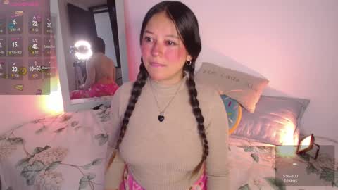 Lexie Thompson   8pm  0000am -5 online show from 09/23/25, 06:00