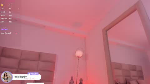 Lexie  online show from 09/23/25, 11:57