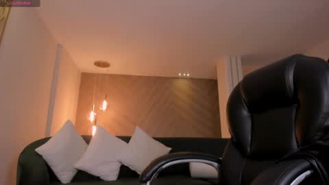 Snapshot of lexiewayne chatting on 01/18/25, 03:49 Lexie online show from 01/18/25, 03:49