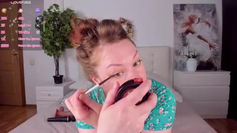 Lexi online show from 06/05/26, 05:58