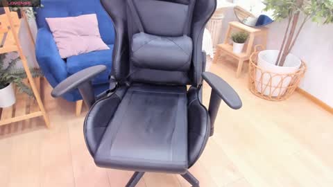 Lexi online show from 01/27/25, 09:55