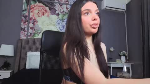 Lexi online show from 04/03/26, 03:48