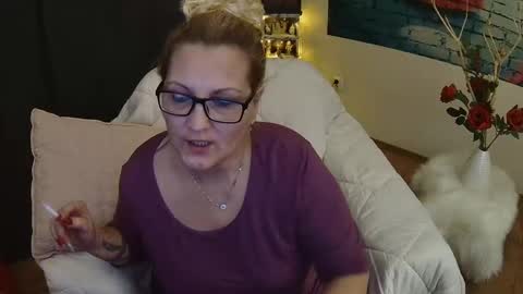 Snapshot of lexxa_blond chatting on 01/17/25, 09:06 Hannah online show from 01/17/25, 09:06