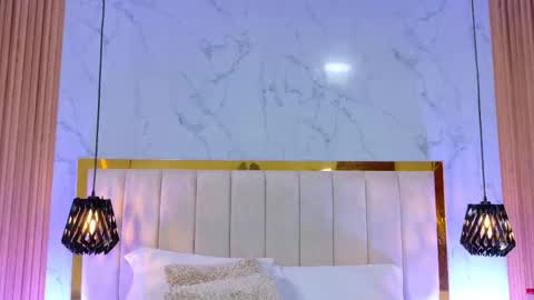 lexxi_gb online show from 12/15/25, 10:25