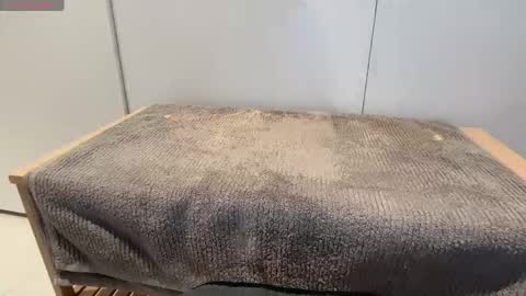 AsianKing online show from 04/15/26, 02:40