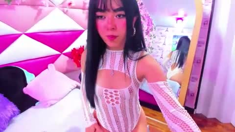 Snapshot of lexy_petite_ chatting on 05/26/26, 11:34 lexy_petite_ online show from 05/26/26, 11:34