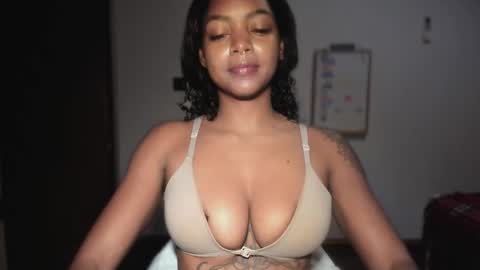 LEXY - Independent account online show from 02/15/26, 05:42