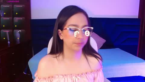 lexyblaze_ online show from 05/26/26, 11:06