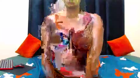 Snapshot of lexybooty09 chatting on 03/04/25, 09:43 Silindile Caroline Madlala online show from 03/04/25, 09:43