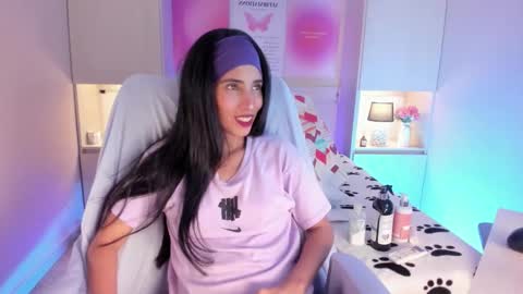 L I A  online show from 02/03/26, 04:10