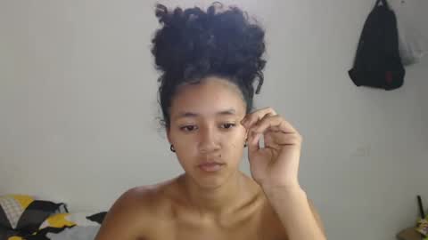 lolita online show from 03/07/25, 01:40