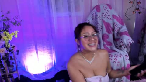 Snapshot of leyla_collins chatting on 01/14/25, 08:31 online show from 01/14/25, 08:31