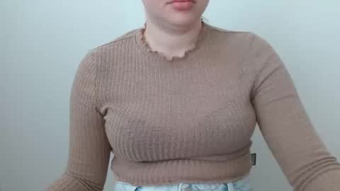 Leyla online show from 05/18/26, 06:08
